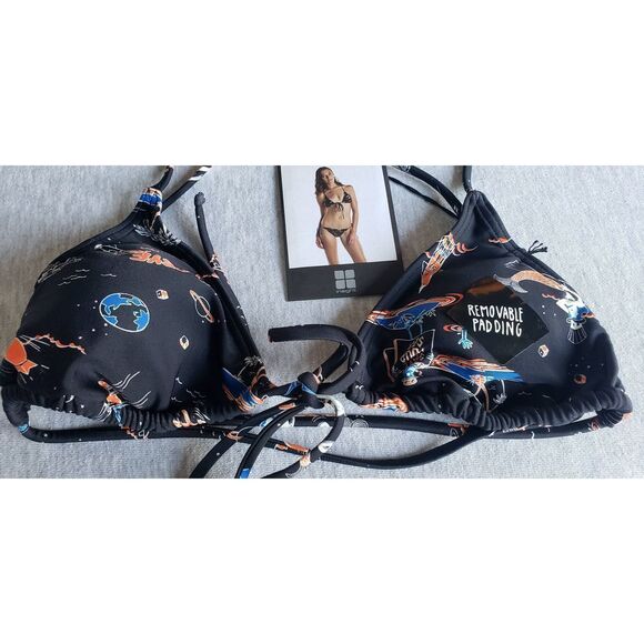 INSIGHT CROSS BACKBRA TOP APACOLYPSO BLACK BIKINI TOP NWT - Picture 7 of 8